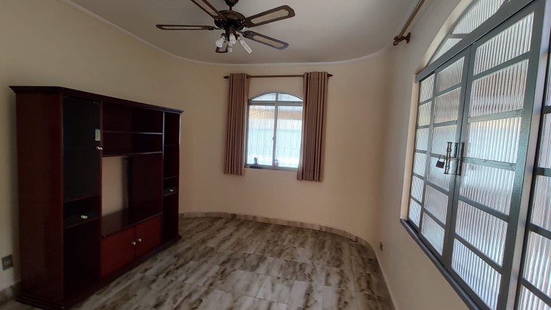 Casa, 3 quartos, 214 m² - Foto 6