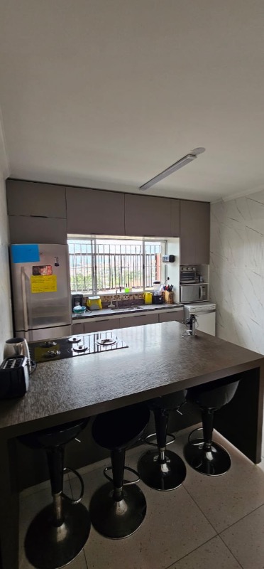 Casa, 6 quartos, 190 m² - Foto 10