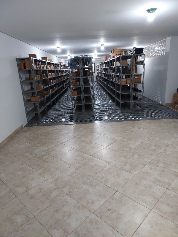 Depósito-Galpão, 250 m² - Foto 2