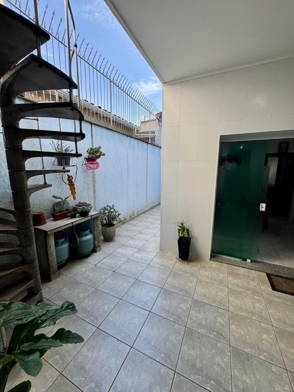 Casa, 4 quartos, 202 m² - Foto 10