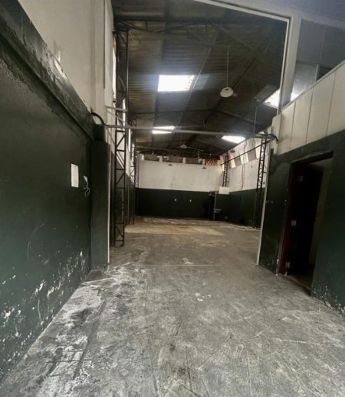 Depósito-Galpão, 216 m² - Foto 15