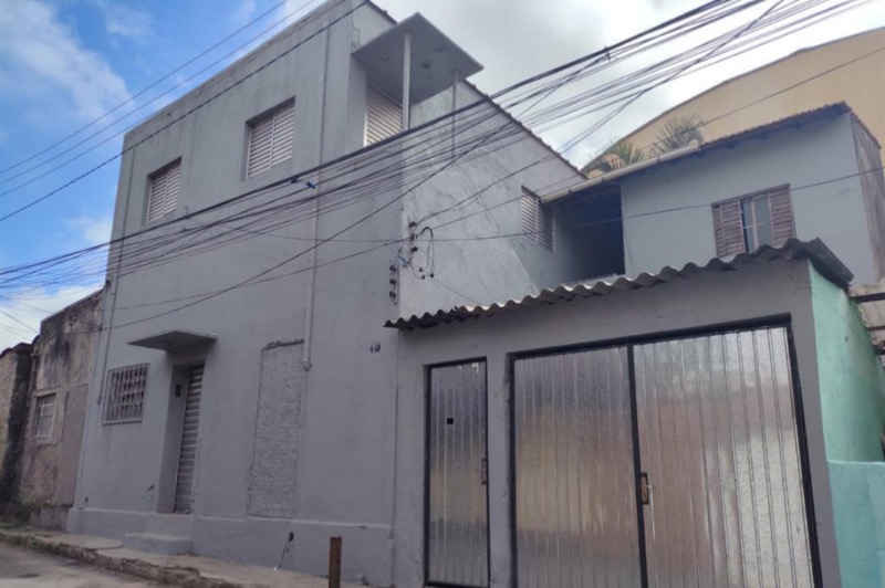 Casa, 1 quarto, 200 m² - Foto 1