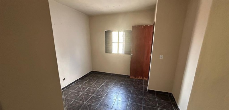 Casa, 1 quarto, 200 m² - Foto 9