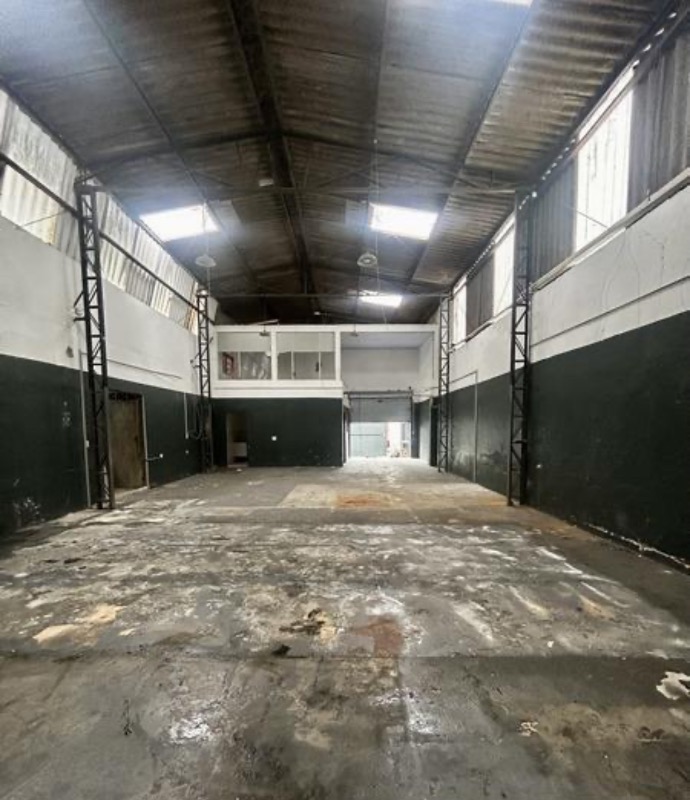 Depósito-Galpão, 216 m² - Foto 8