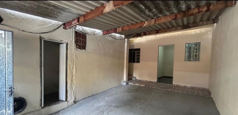 Casa, 1 quarto, 200 m² - Foto 3