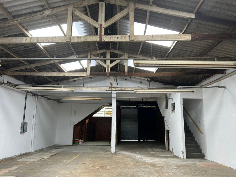 Depósito-Galpão, 380 m² - Foto 1