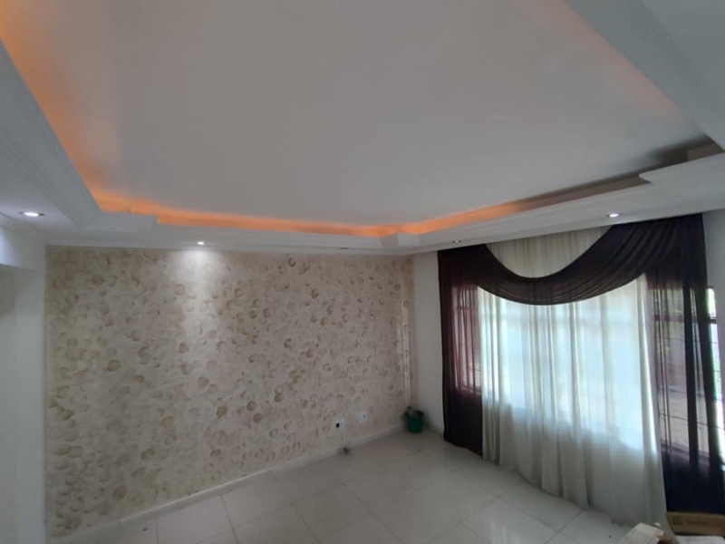 Casa, 3 quartos, 232 m² - Foto 4