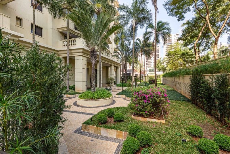 Apartamento, 4 quartos, 195 m² - Foto 32
