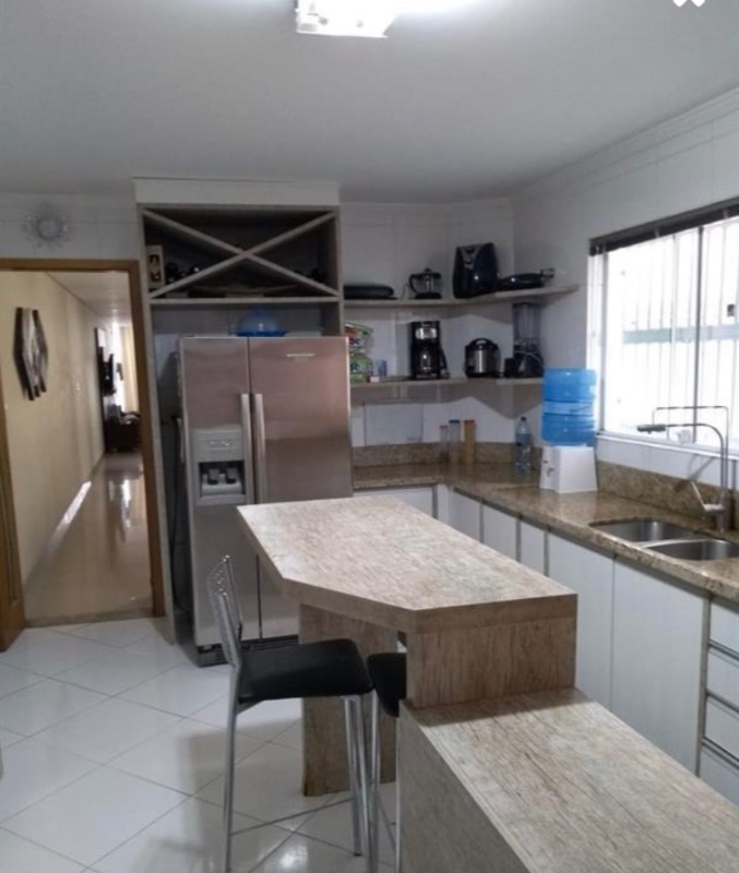 Casa, 3 quartos, 298 m² - Foto 4