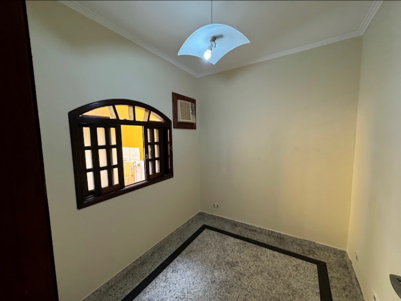 Casa, 3 quartos, 131 m² - Foto 4