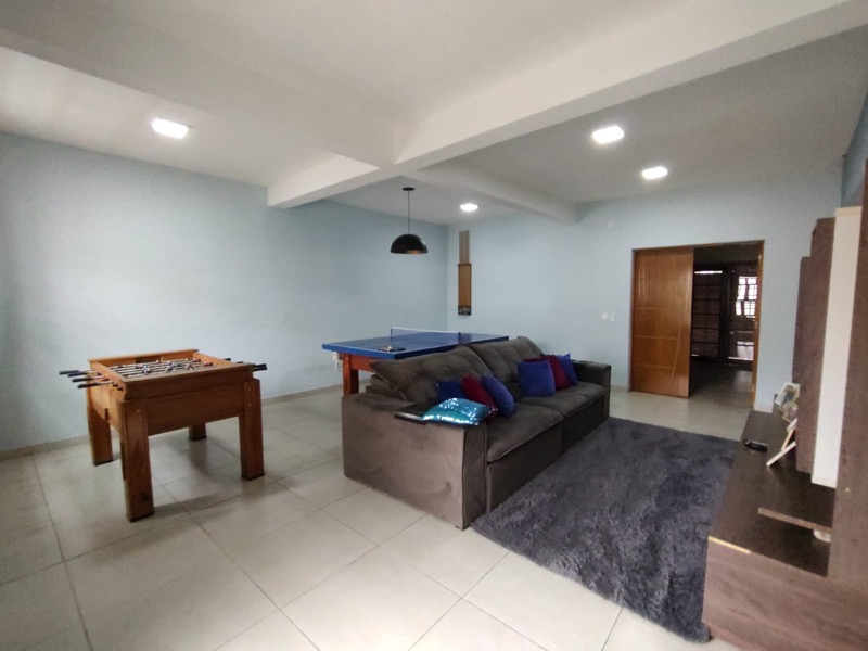 Casa, 5 quartos, 352 m² - Foto 1