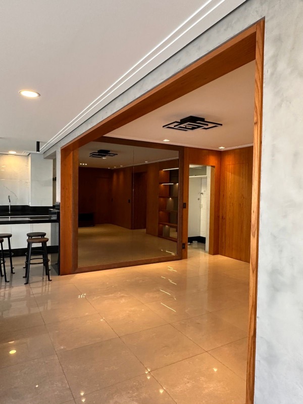 Apartamento, 3 quartos, 230 m² - Foto 2