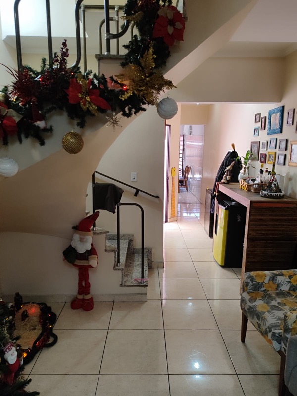 Casa, 3 quartos, 127 m² - Foto 1