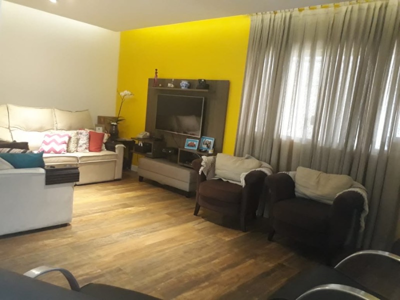 Casa, 3 quartos, 312 m² - Foto 1