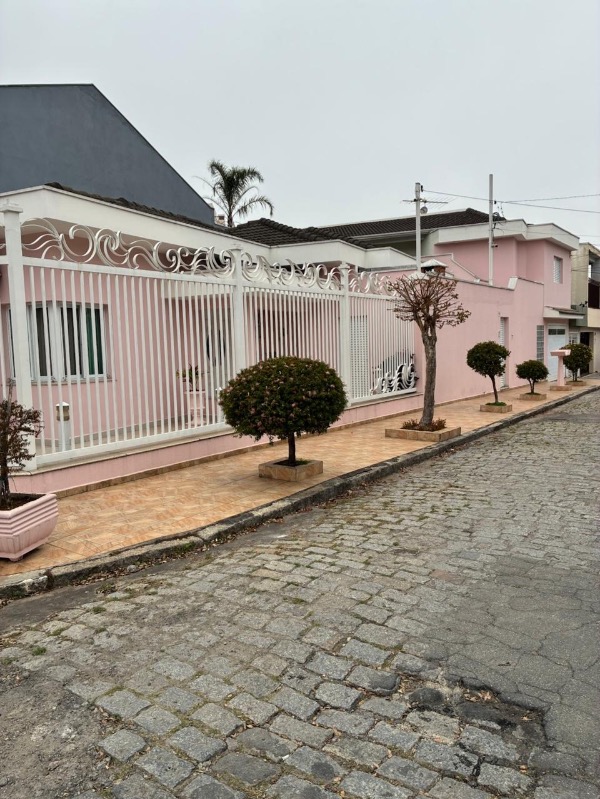 Casa, 3 quartos, 285 m² - Foto 2