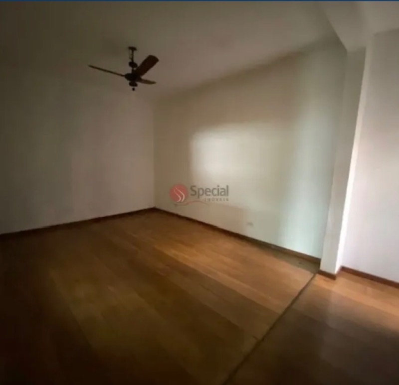 Casa, 3 quartos, 240 m² - Foto 17