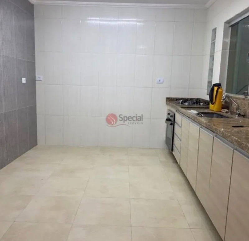 Casa, 3 quartos, 240 m² - Foto 12