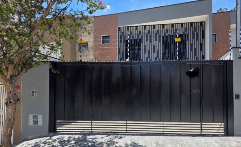 Casa, 4 quartos, 127 m² - Foto 1