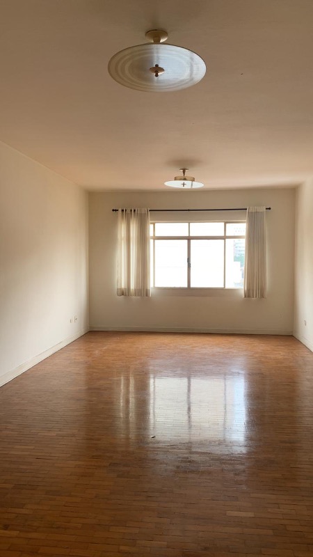 Apartamento, 3 quartos, 190 m² - Foto 1