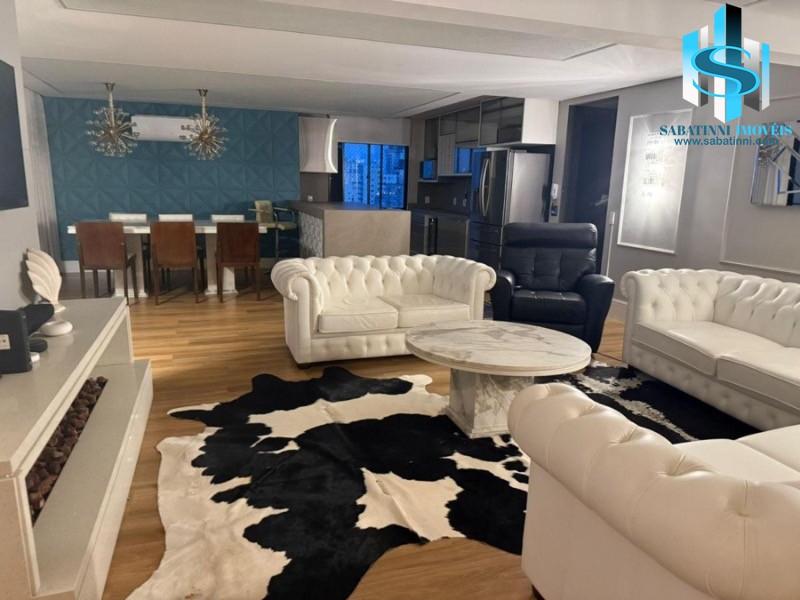 Apartamento, 4 quartos, 220 m² - Foto 1