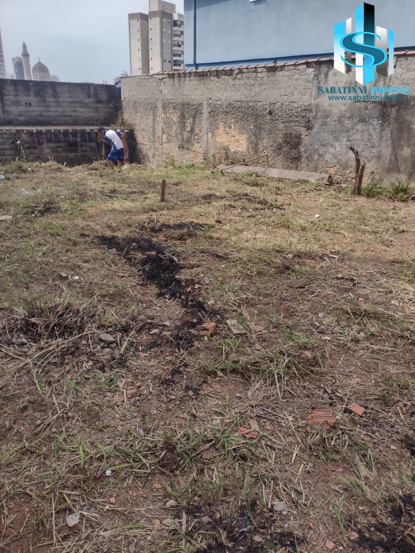 Terreno, 200 m² - Foto 1