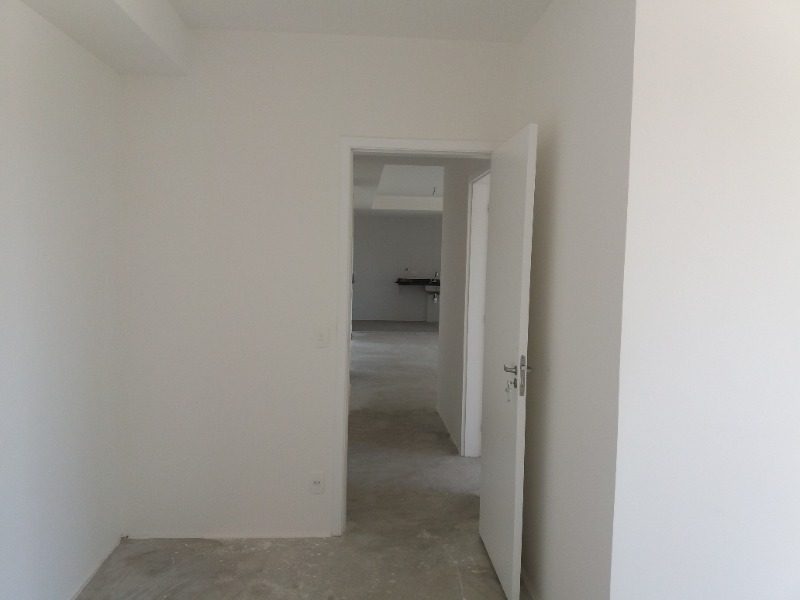 Apartamento à venda e aluguel com 3 quartos, 130m² - Foto 15