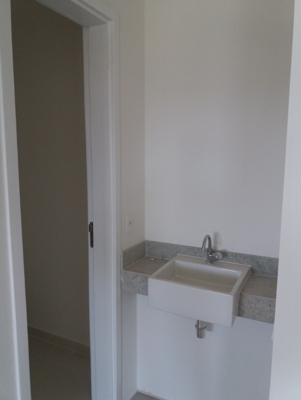 Apartamento à venda e aluguel com 3 quartos, 130m² - Foto 19