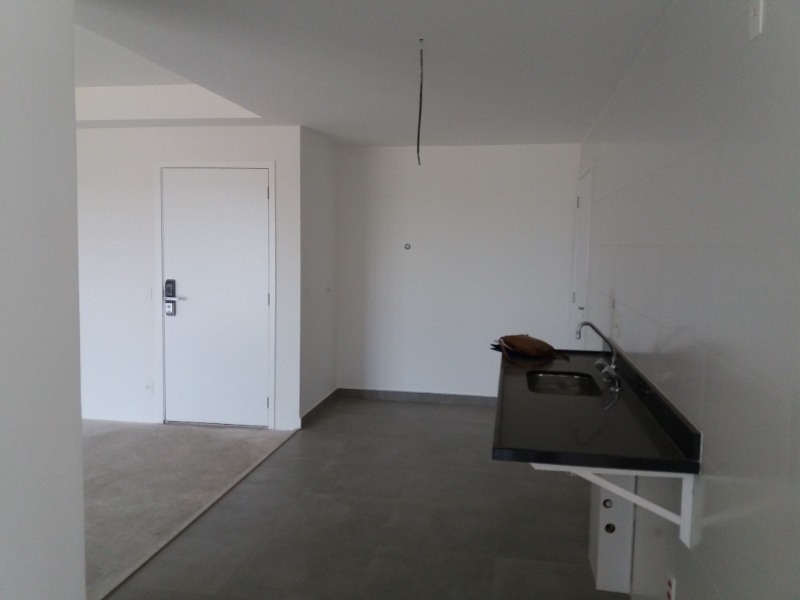 Apartamento à venda e aluguel com 3 quartos, 130m² - Foto 27