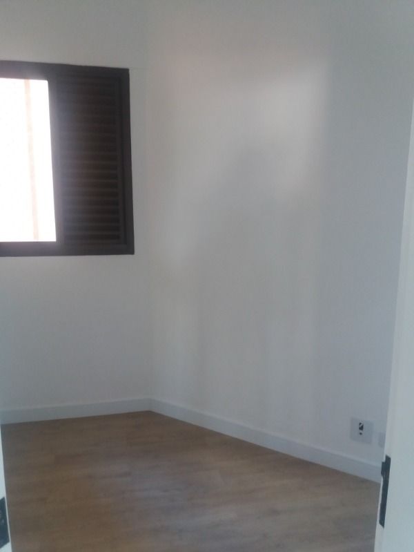 Apartamento à venda com 3 quartos, 97m² - Foto 10