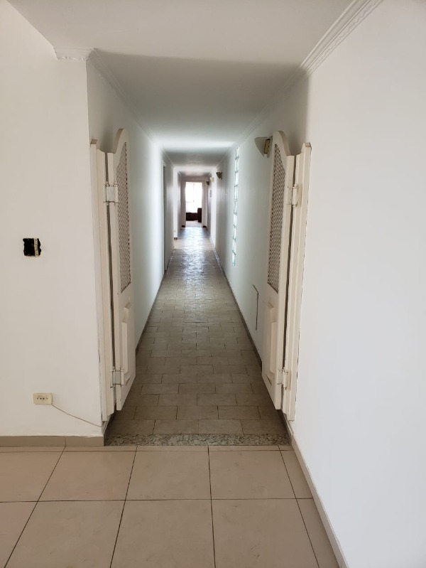 Apartamento à venda e aluguel com 3 quartos, 130m² - Foto 27