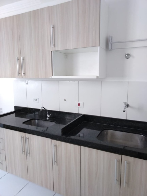 Apartamento à venda com 2 quartos, 45m² - Foto 14