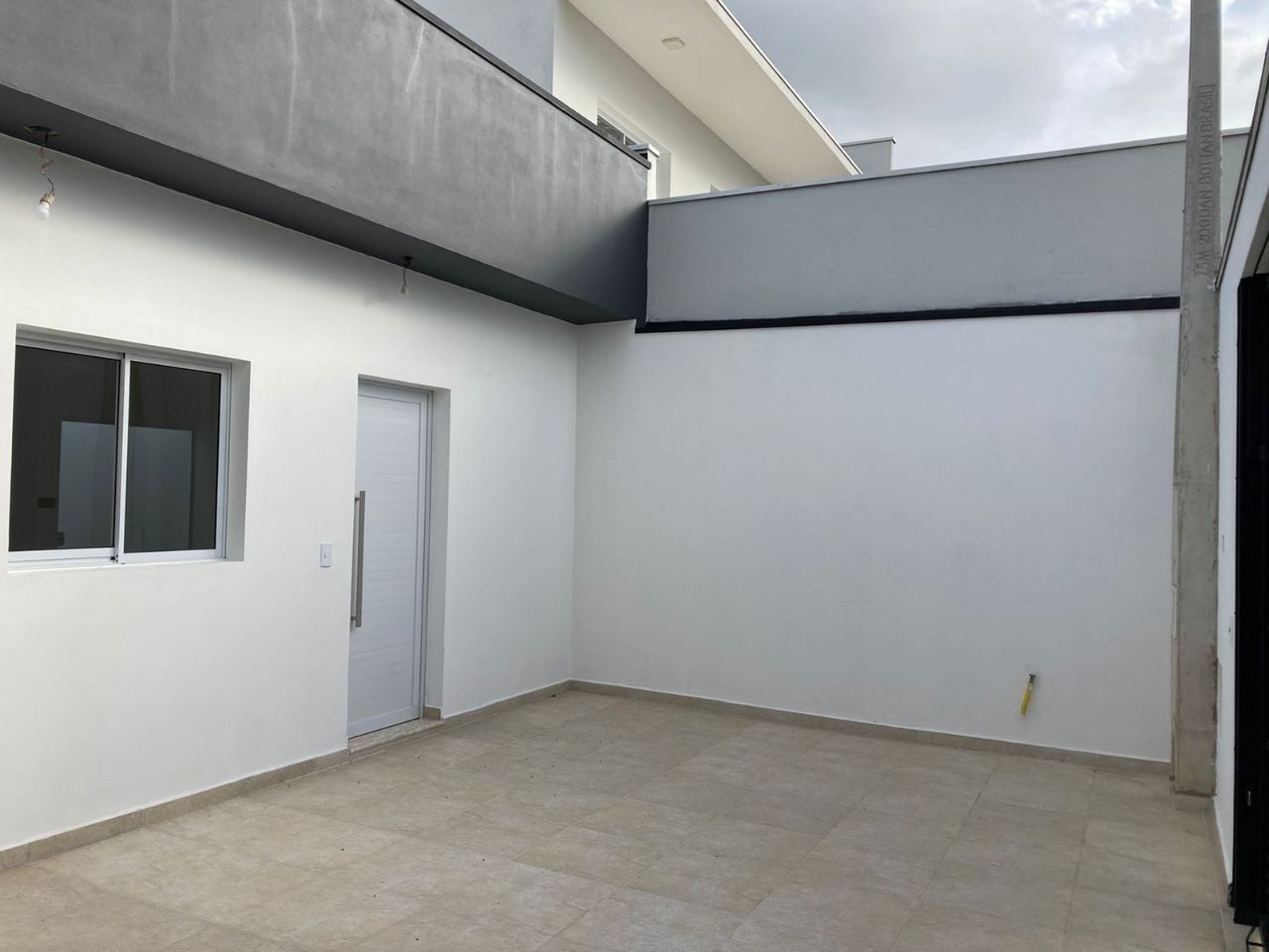 Casa à venda com 2 quartos, 160m² - Foto 3