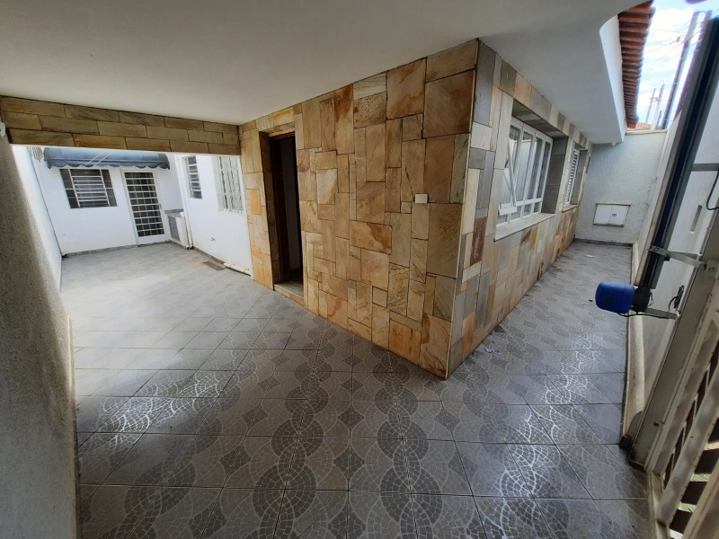 Casa à venda com 2 quartos - Foto 1