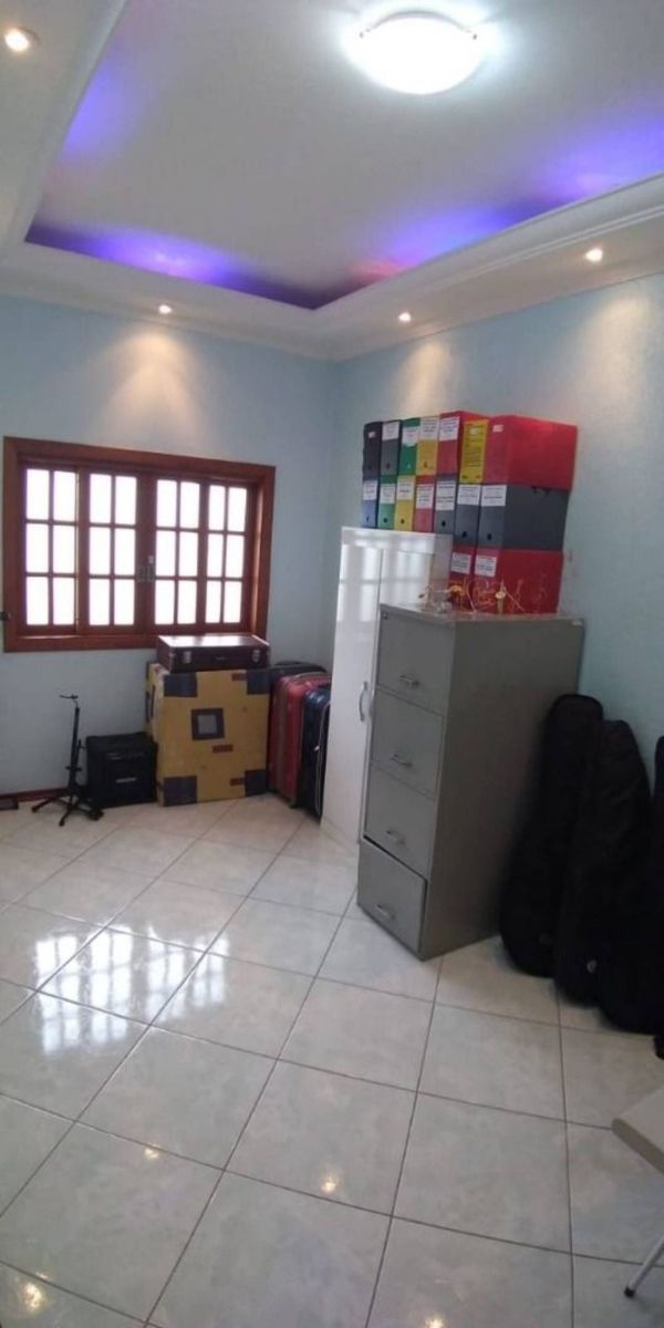 Casa à venda com 3 quartos, 165m² - Foto 18