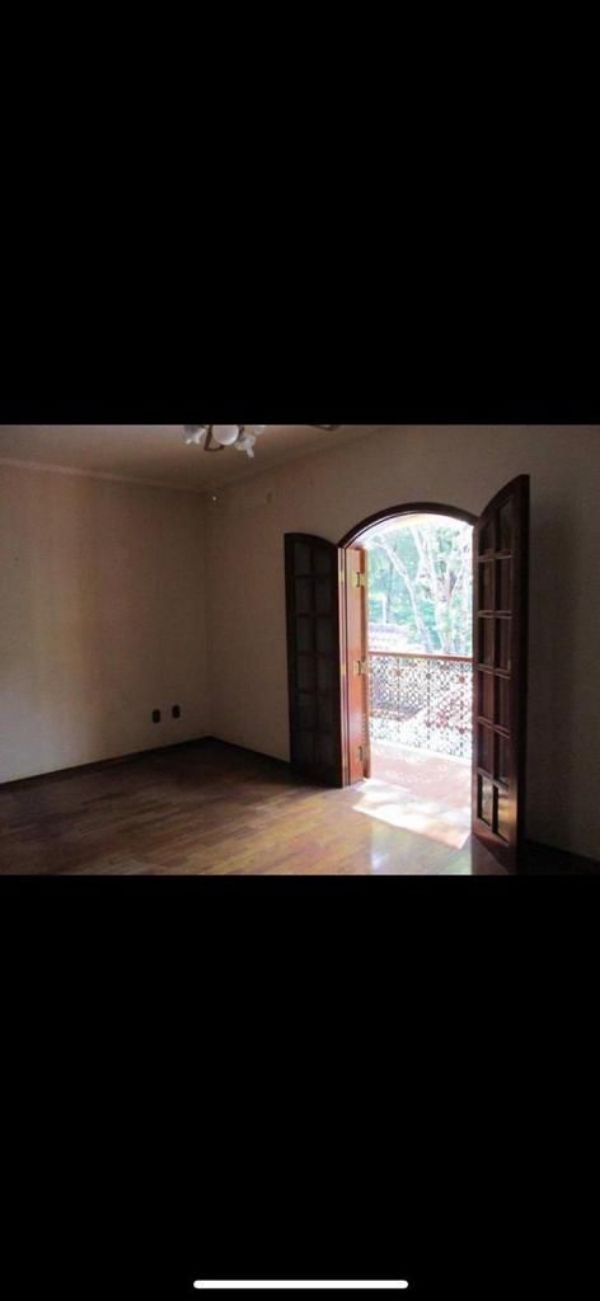 Casa à venda com 4 quartos, 340m² - Foto 20