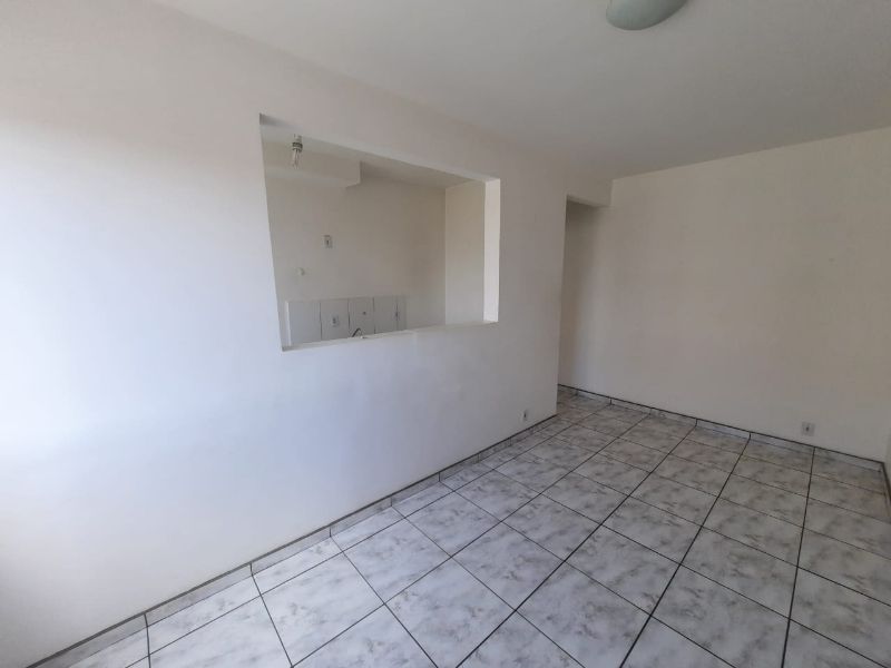 Apartamento à venda e aluguel com 2 quartos, 50m² - Foto 7