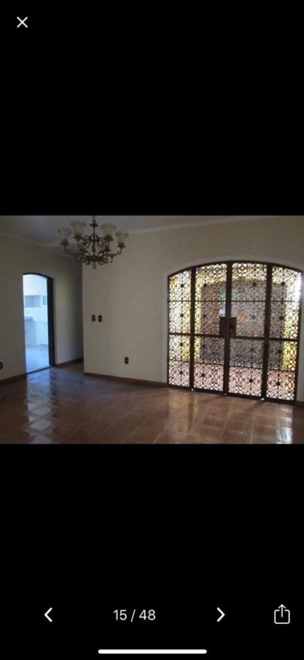 Casa à venda com 4 quartos, 340m² - Foto 2