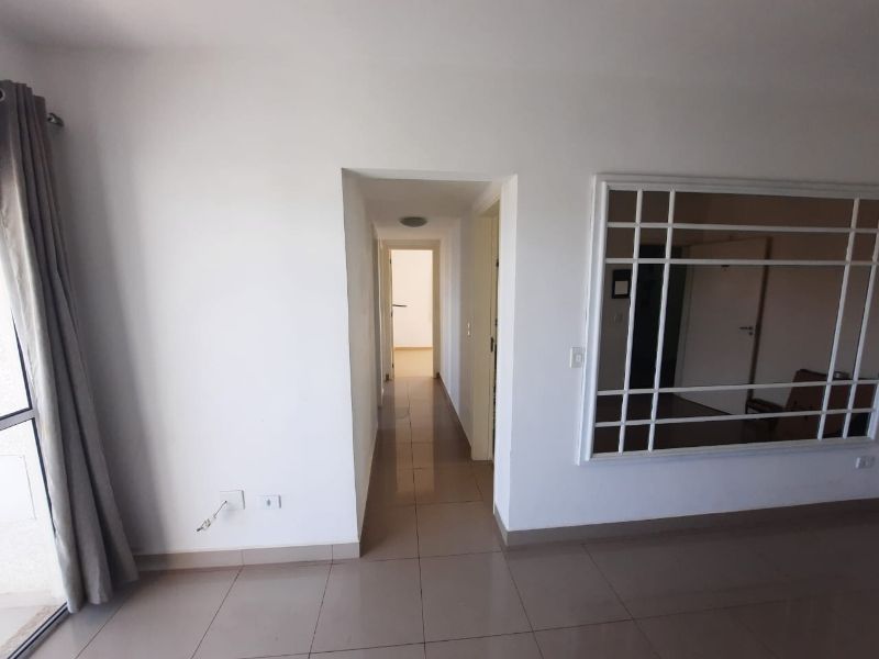 Apartamento para alugar com 3 quartos, 80m² - Foto 21