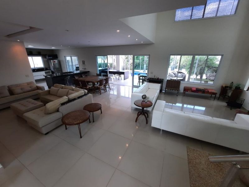 Casa à venda com 4 quartos, 910m² - Foto 17