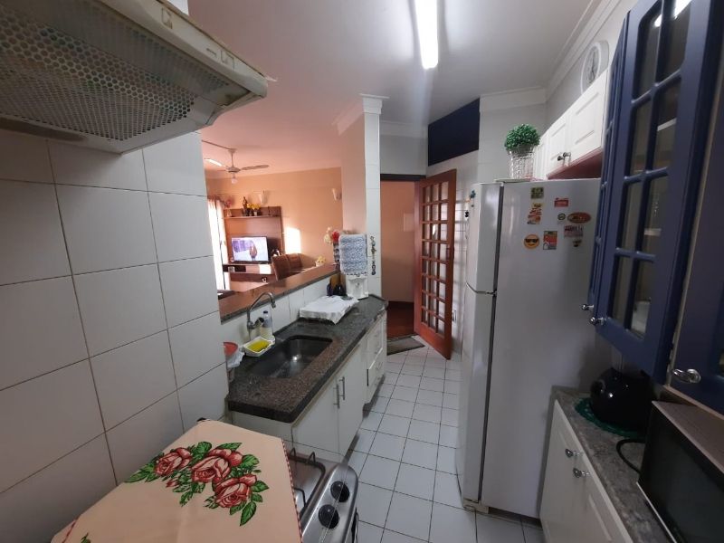 Apartamento à venda com 2 quartos - Foto 1