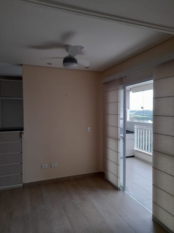 Apartamento à venda com 2 quartos, 80m² - Foto 7