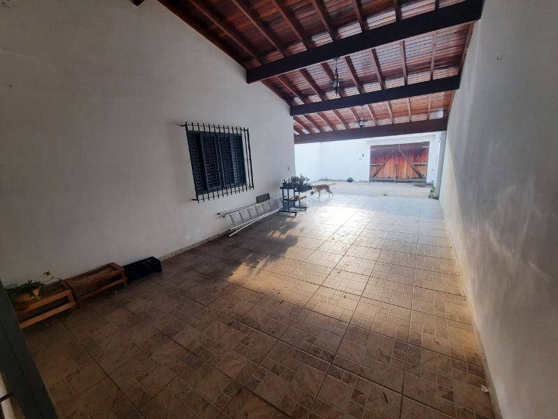 Casa à venda com 3 quartos, 341m² - Foto 18