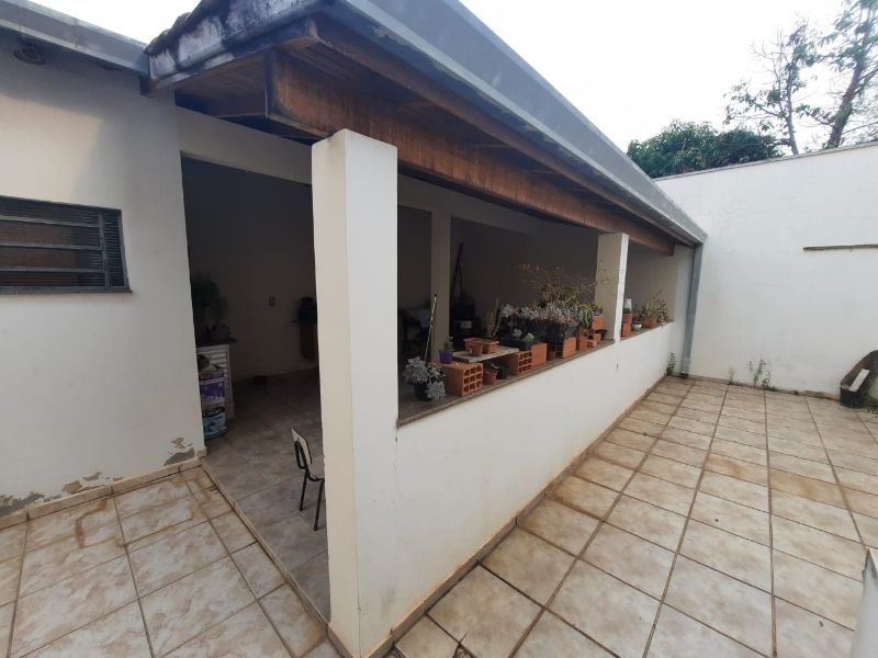 Casa à venda com 3 quartos, 341m² - Foto 19