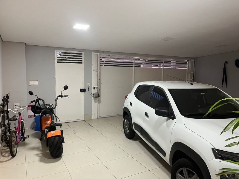 Casa à venda com 3 quartos, 290m² - Foto 6