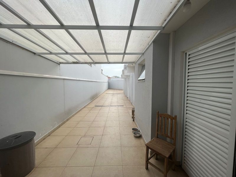 Casa à venda com 3 quartos, 290m² - Foto 19