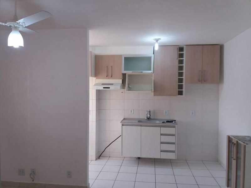 Apartamento à venda e aluguel com 2 quartos, 45m² - Foto 12