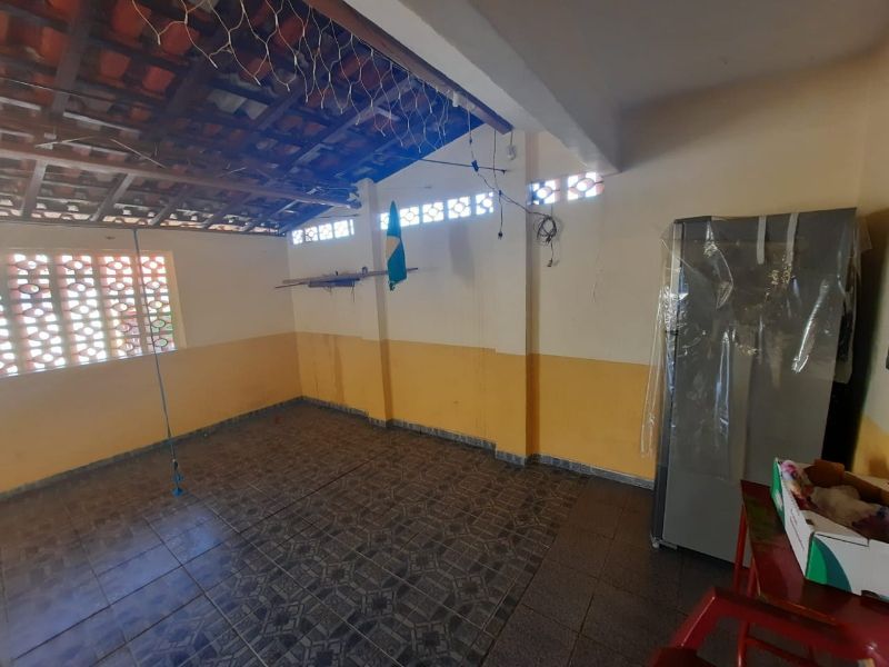 Casa à venda com 4 quartos - Foto 4