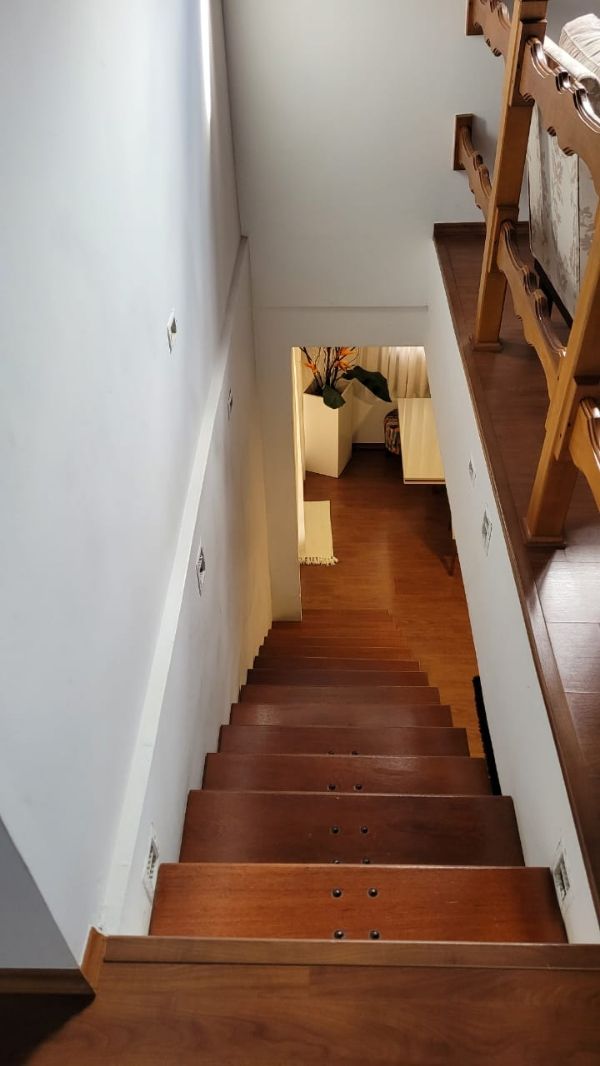 Casa à venda com 3 quartos, 250m² - Foto 22