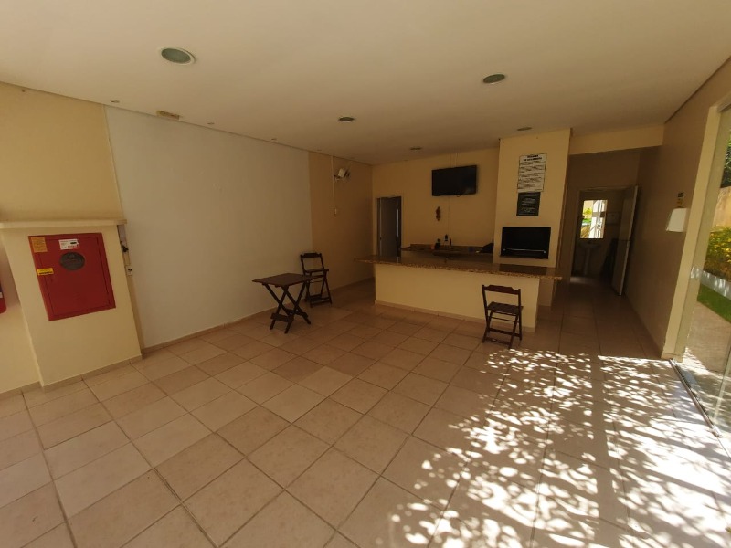 Apartamento à venda com 2 quartos, 45m² - Foto 2