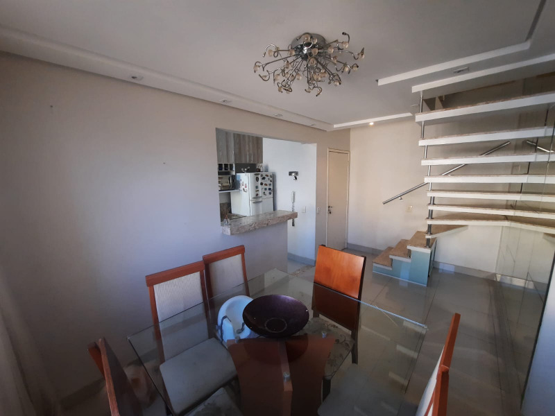 Cobertura à venda com 2 quartos, 85m² - Foto 4